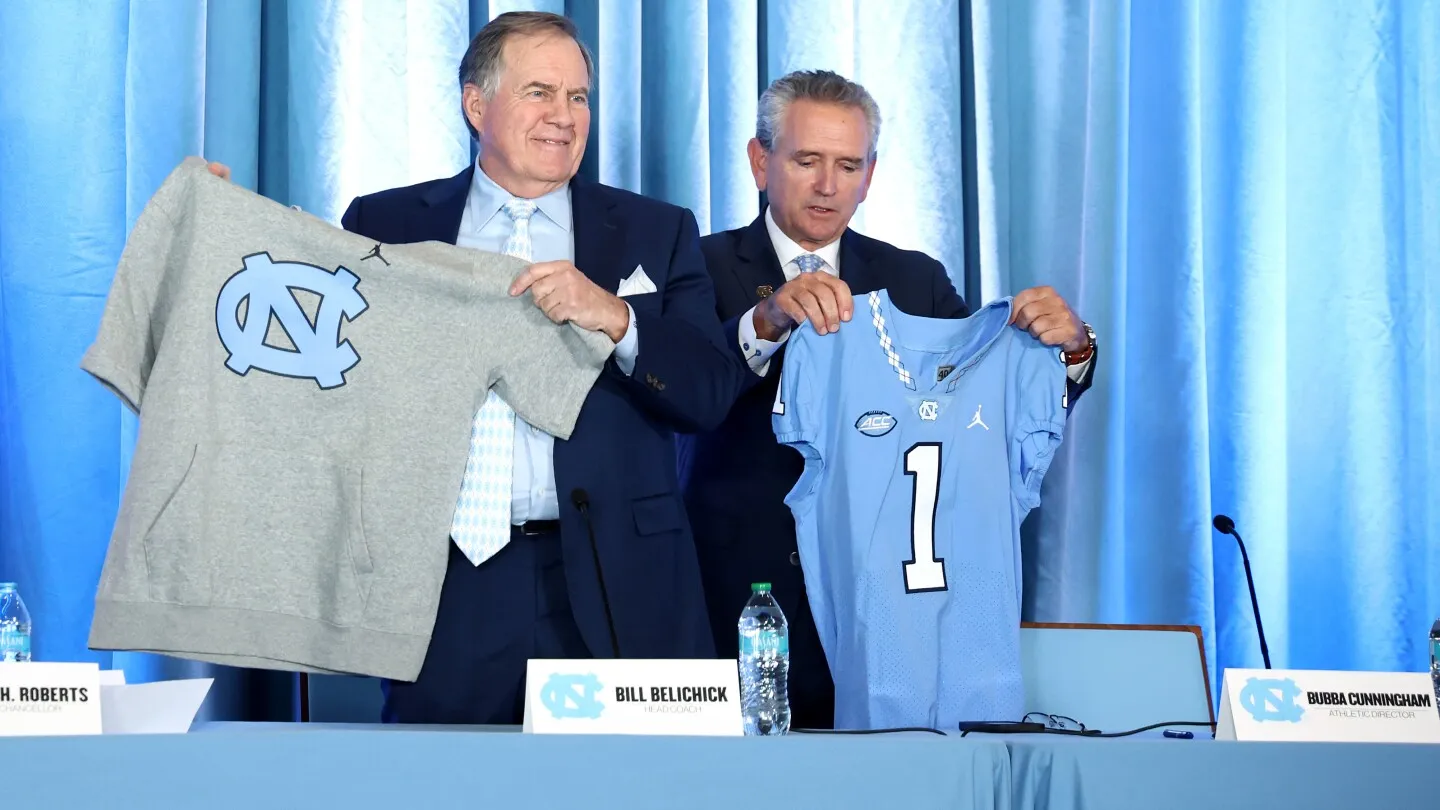 Atasan Bill Belichick, Bubba Cunningham, akan meninggalkan UNC tahun depan